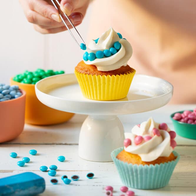 decora-bake-cook-mini-lentilles-chocolat-lait-turquoise-1-kg image 2