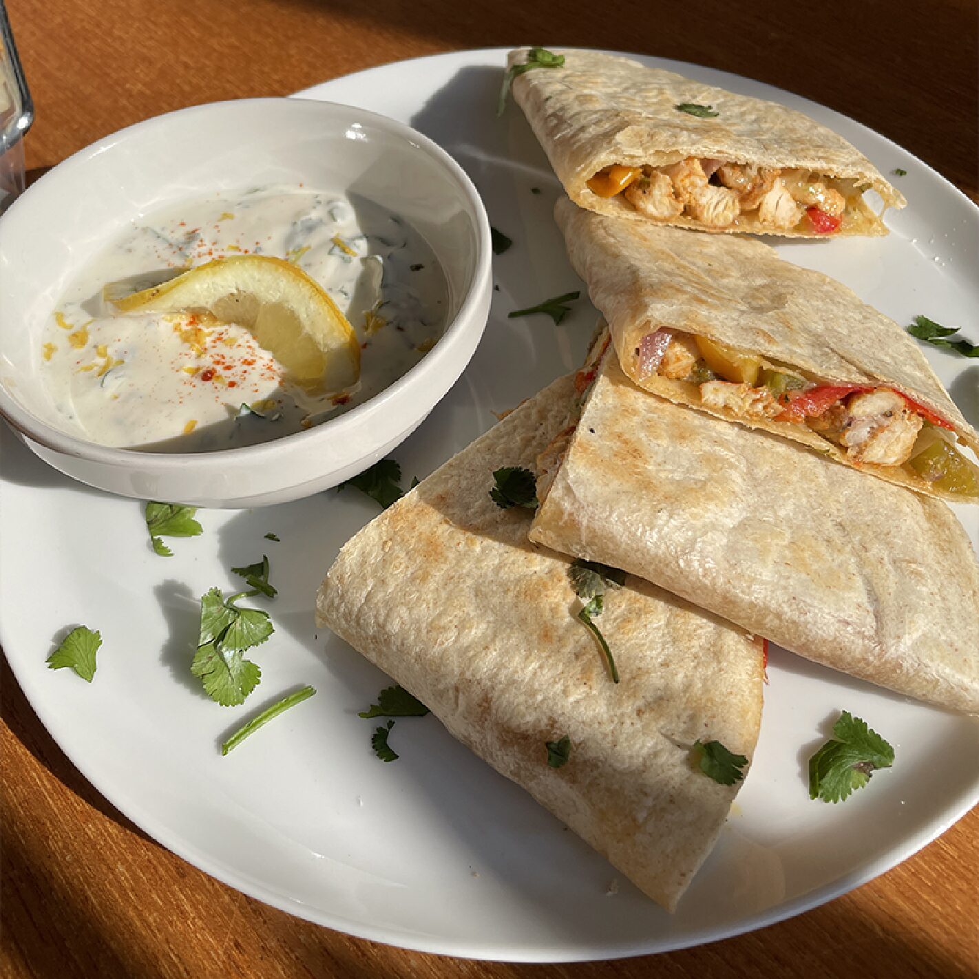 biobleud-les-tortillas-wraps-poulet-poivrons-fromage image 1