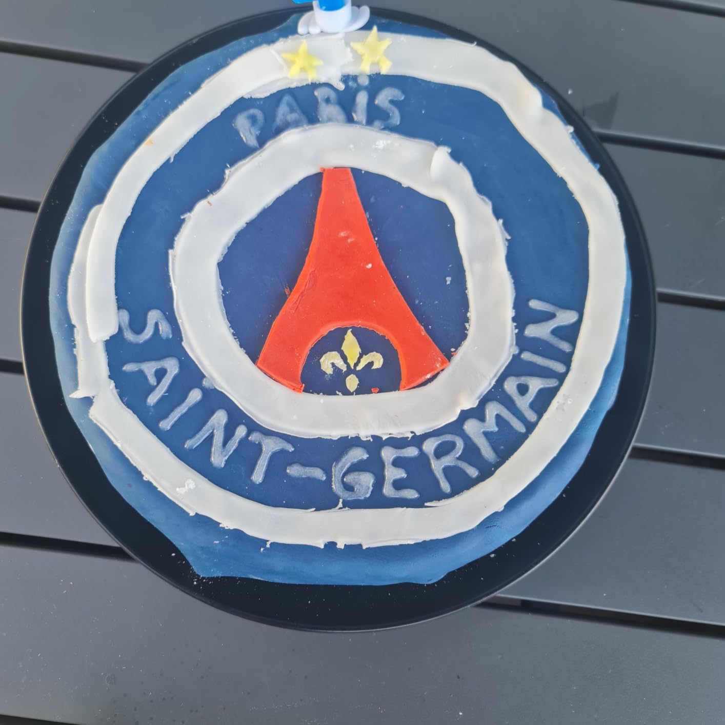 Bleu foncé