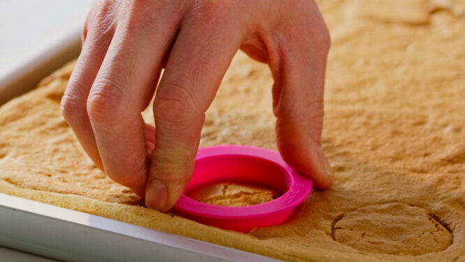 decora-bake-cook-moule-silicone-happy-wheel-6-cavit-s image 5